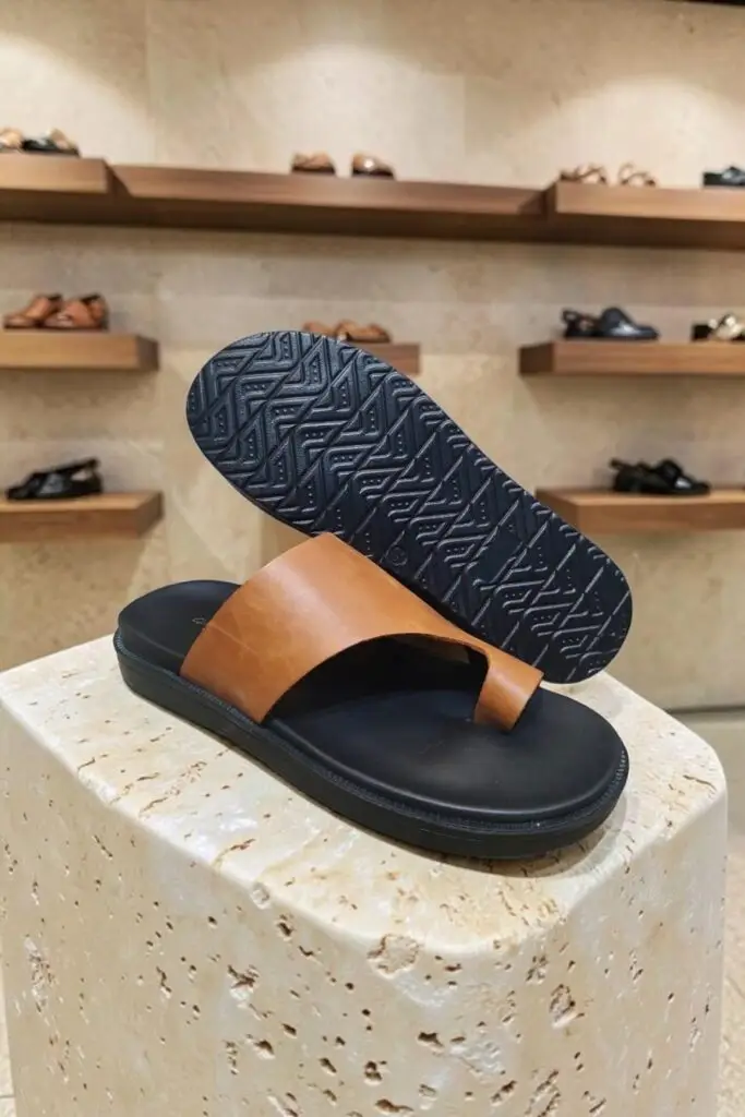 Men's Genuine Leather Tan Toe Ring Sandals
